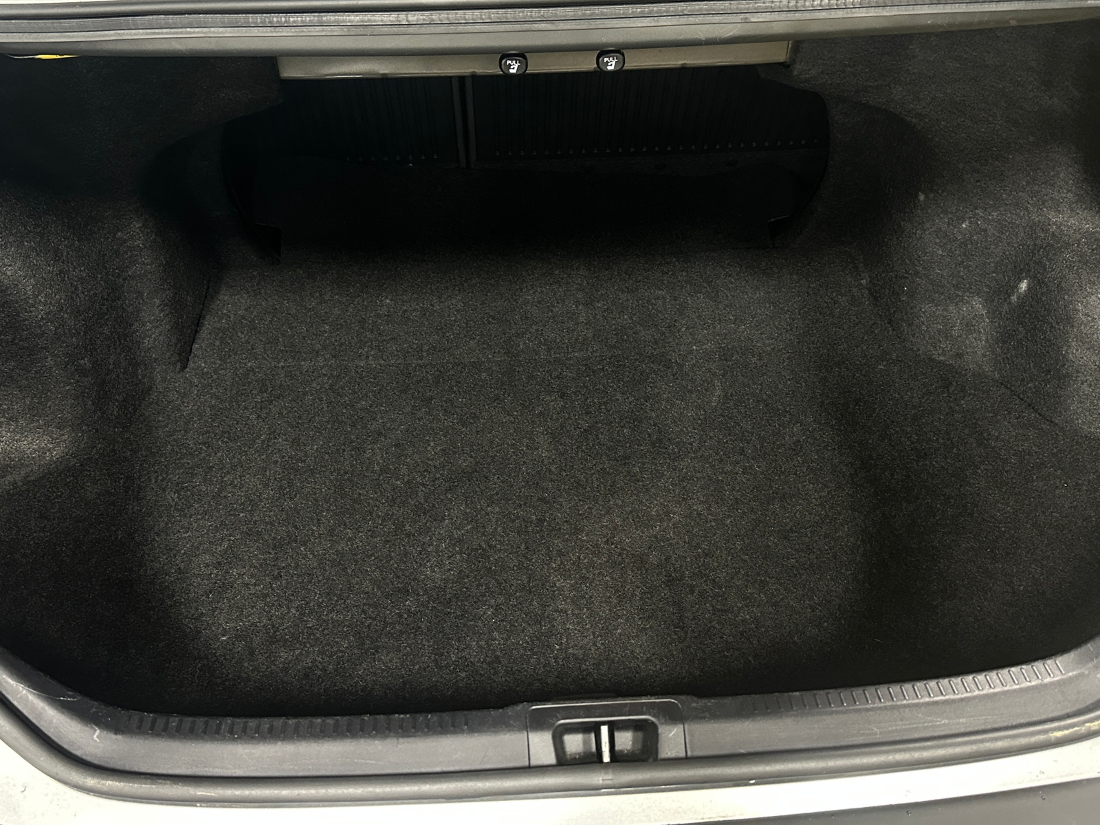 Thumbnail: 2017 Toyota Camry - 6