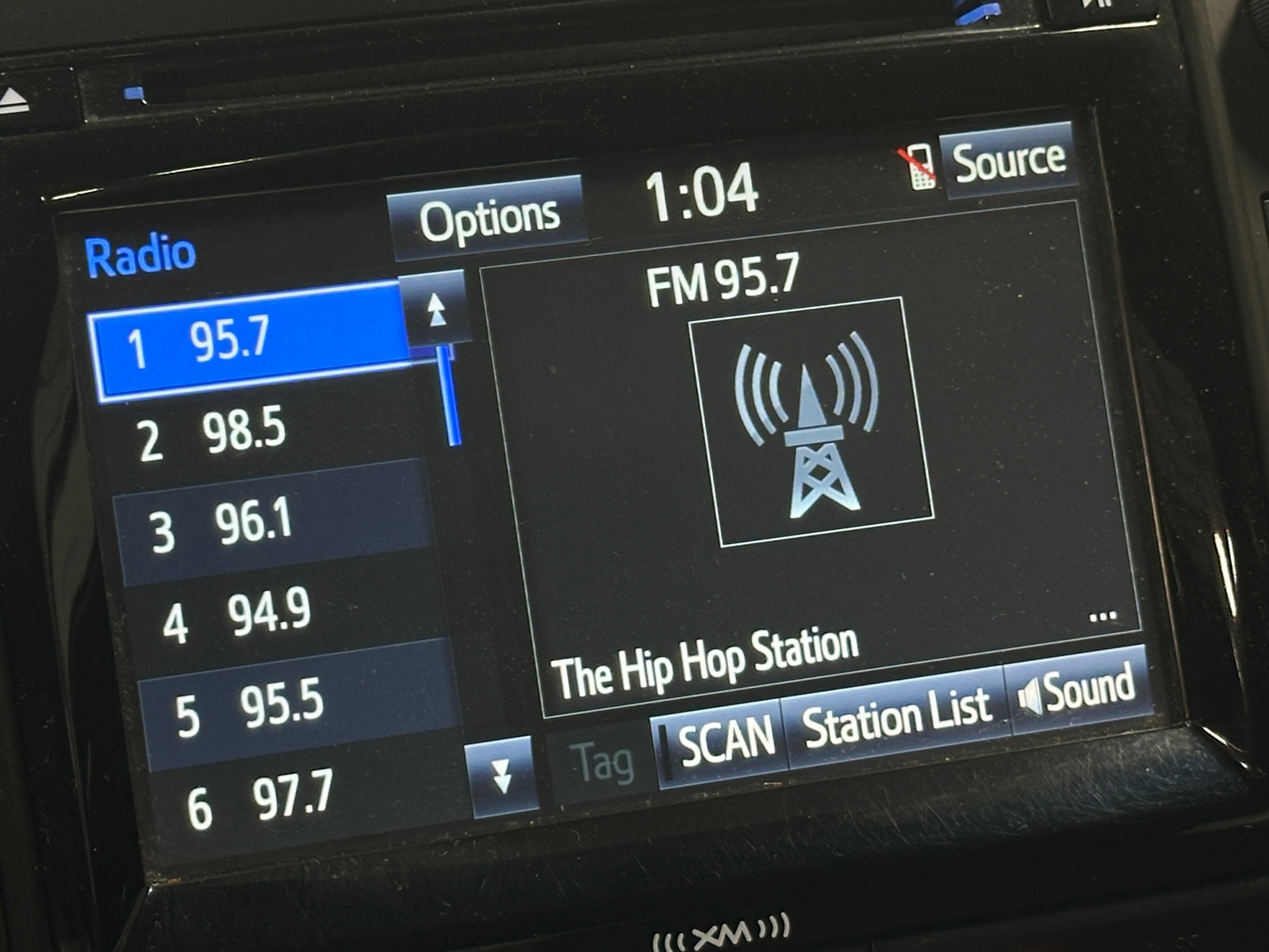 Thumbnail: 2017 Toyota Camry - 3