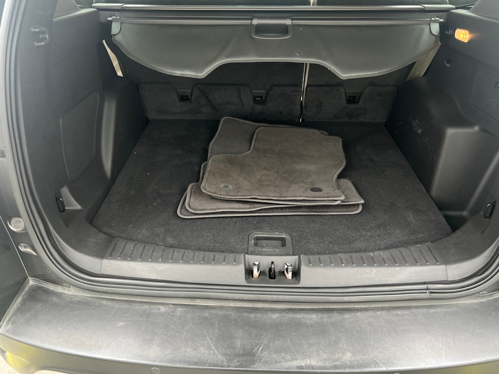 Thumbnail: 2018 Ford Escape - 6