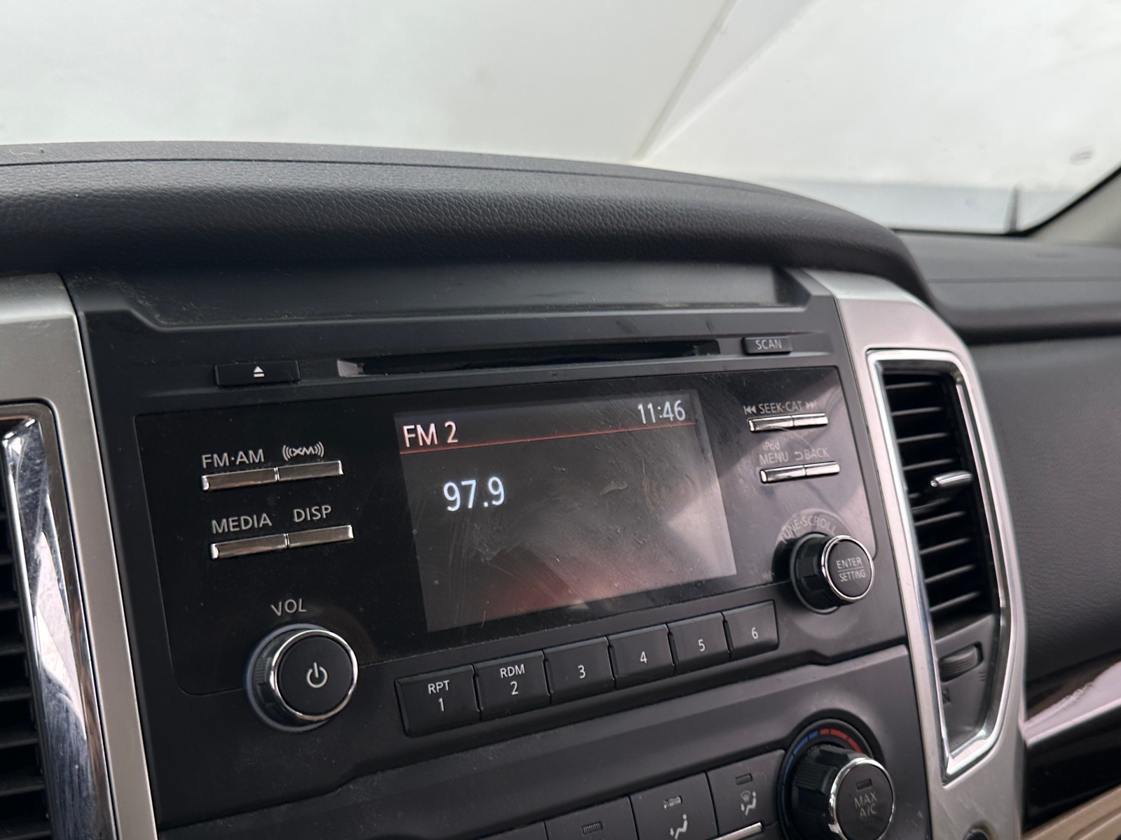 Thumbnail: 2018 Nissan Titan - 4