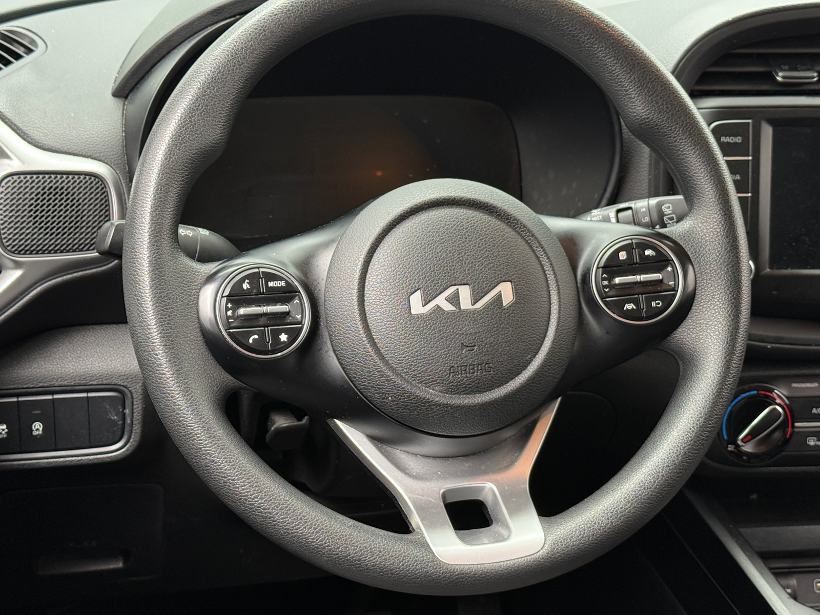 Thumbnail: 2023 Kia Soul - 5