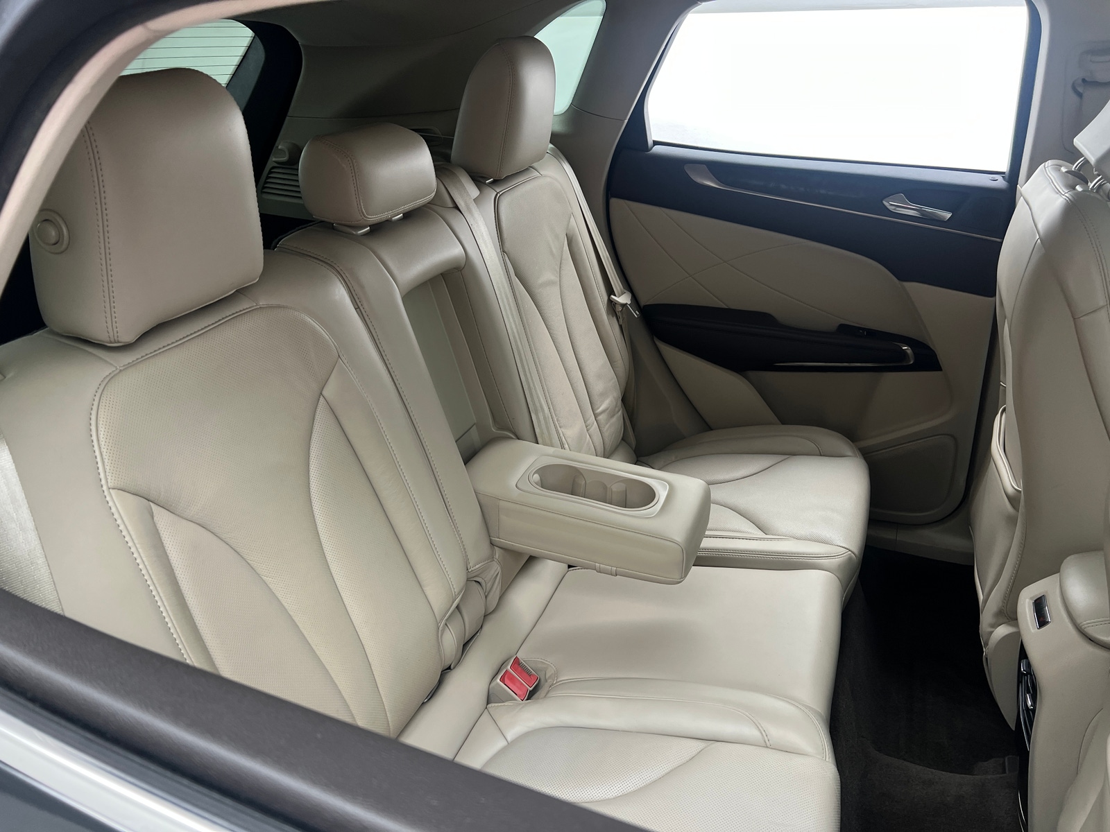 Thumbnail: 2017 Lincoln MKC - 5