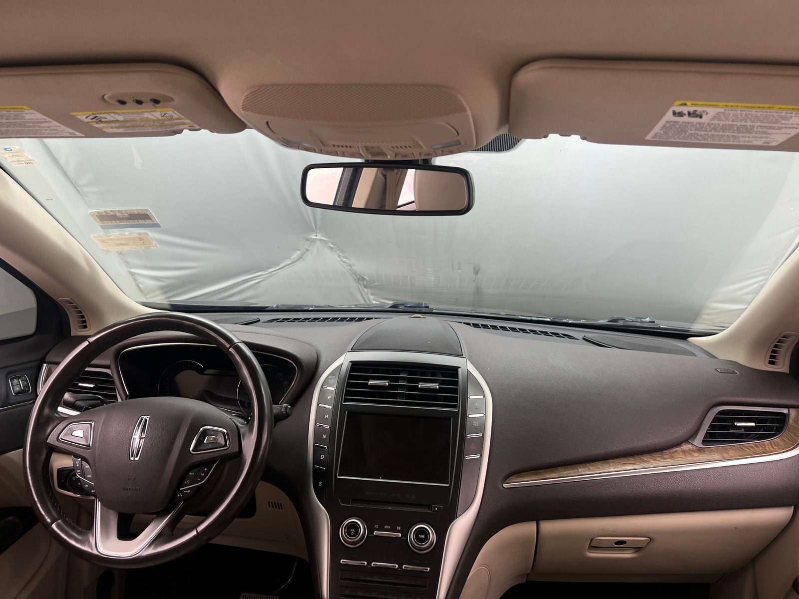 Thumbnail: 2017 Lincoln MKC - 2