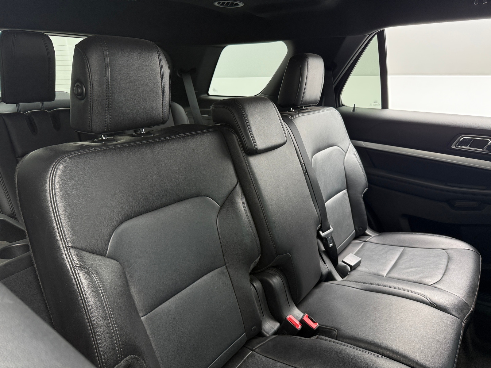 Thumbnail: 2017 Ford Explorer - 5