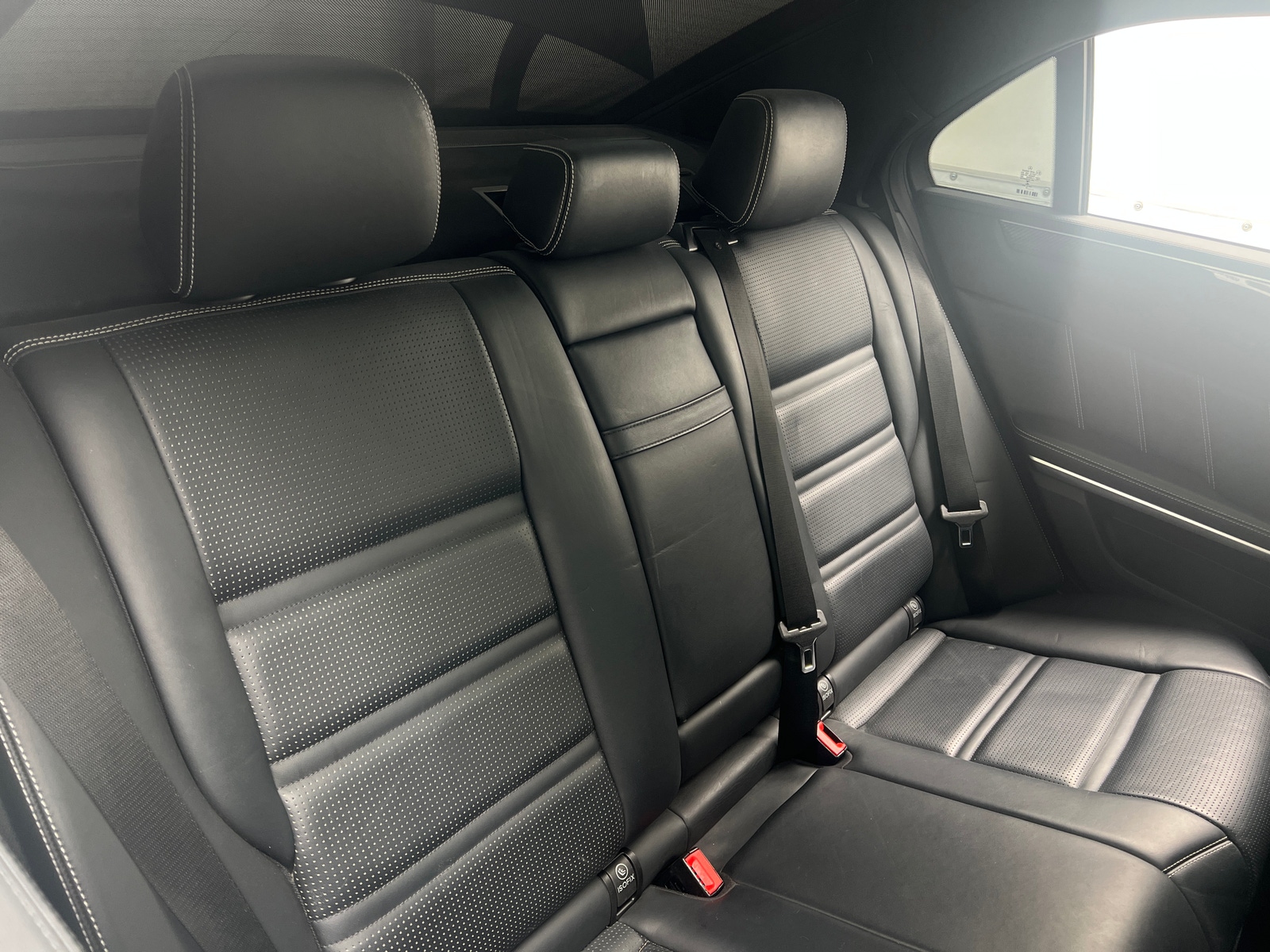 Thumbnail: 2016 Mercedes-Benz E-Class - 5