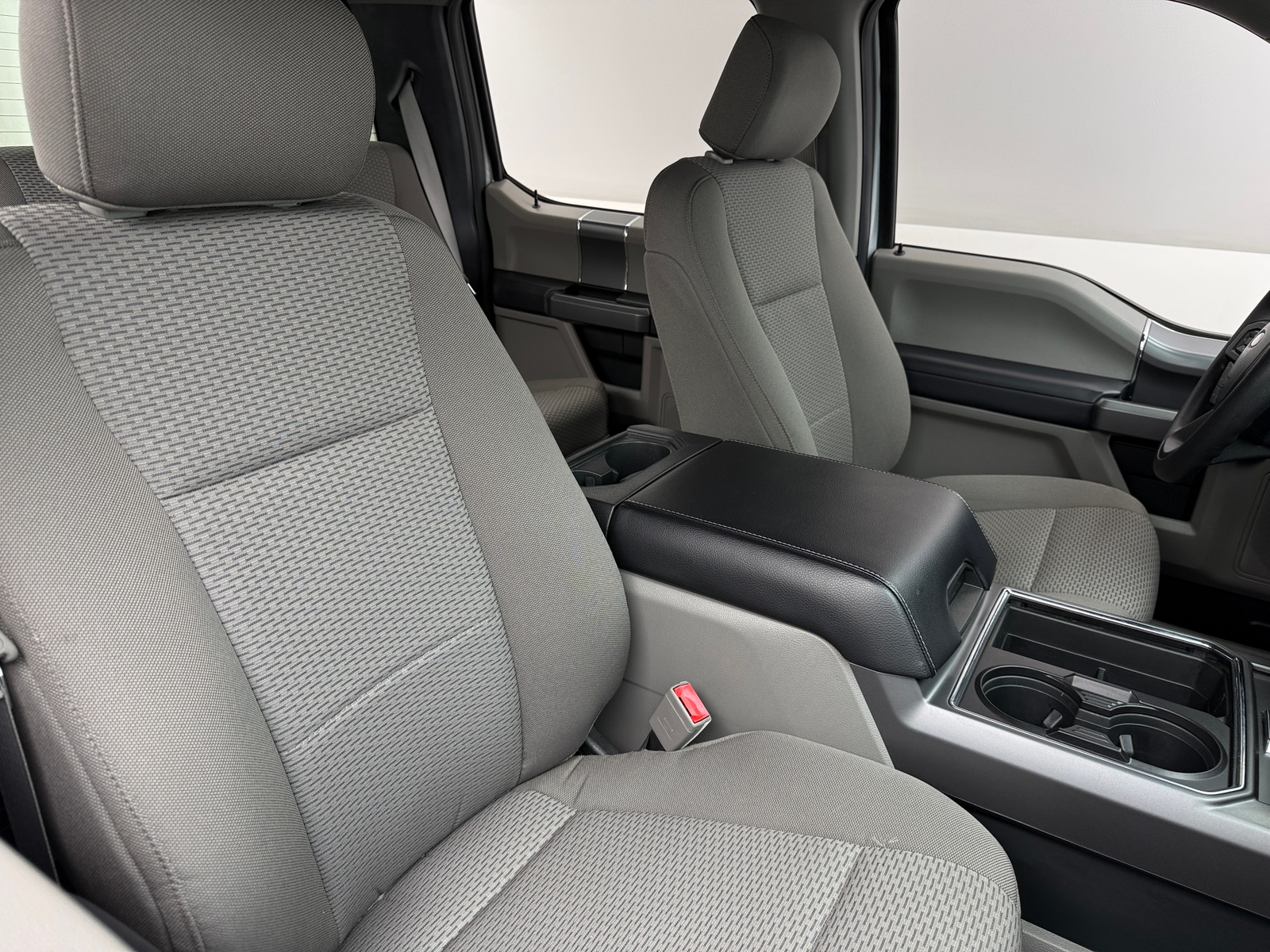 Thumbnail: 2019 Ford Econoline - 2