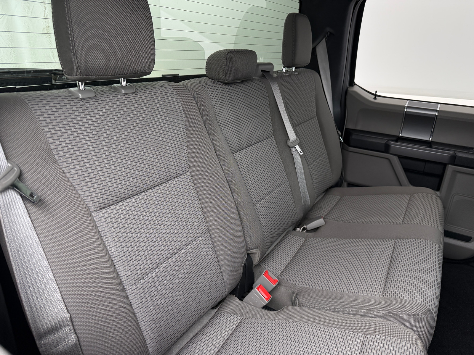 Thumbnail: 2019 Ford Econoline - 6