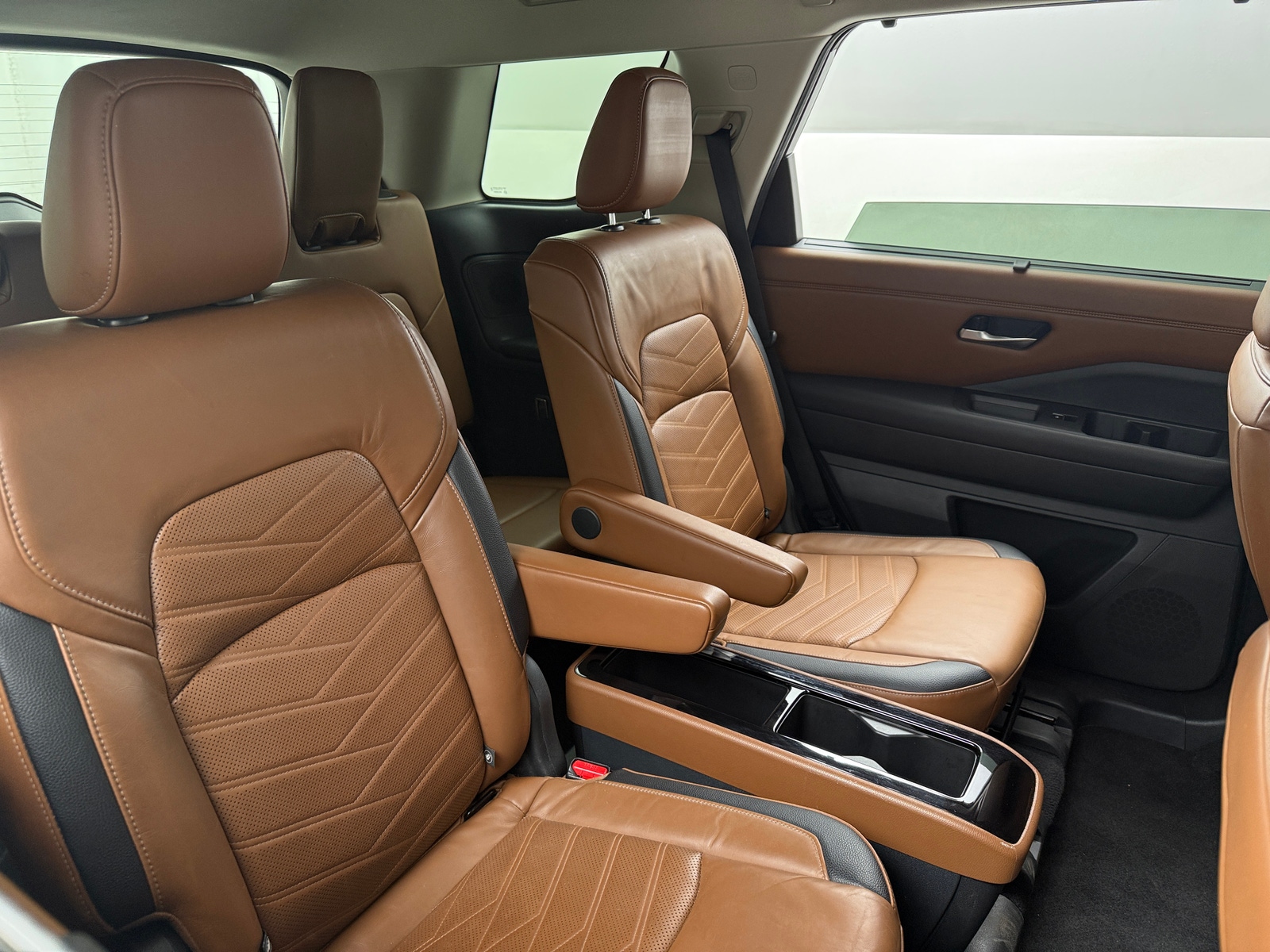 Thumbnail: 2022 Nissan Pathfinder - 5