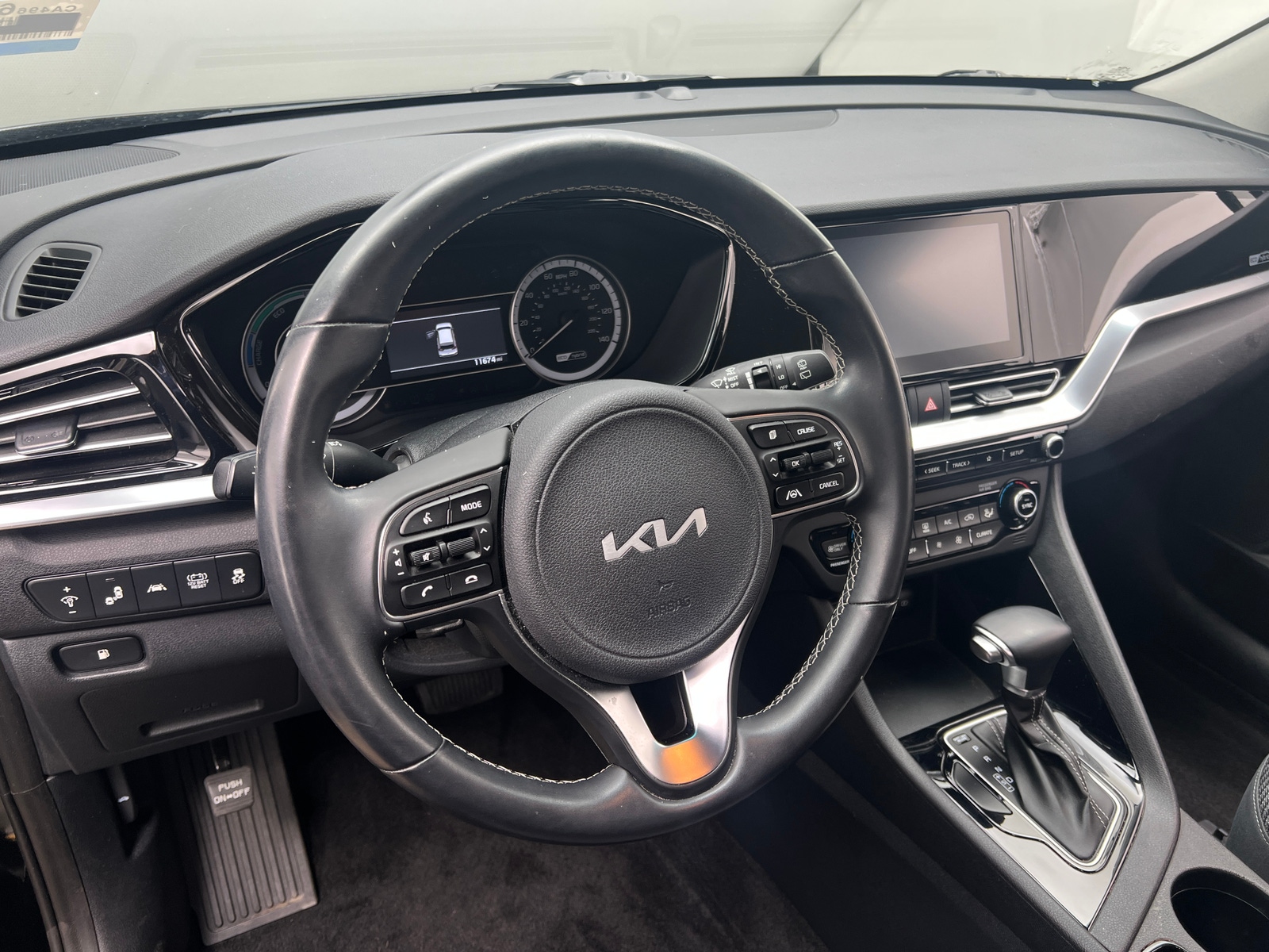 Thumbnail: 2022 Kia Niro - 5