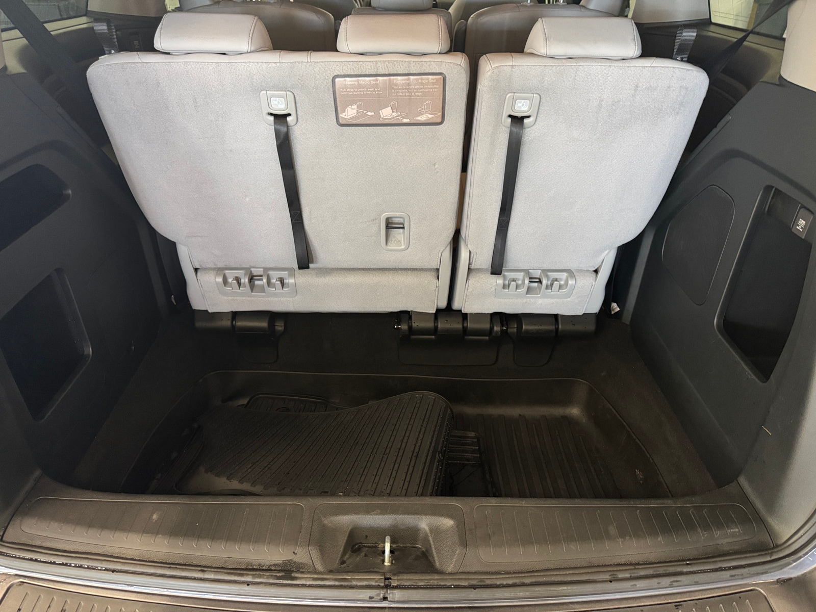 Thumbnail: 2023 Honda Odyssey - 6