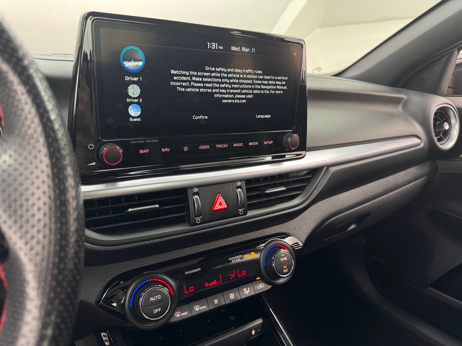 Thumbnail: 2022 Kia Forte - 3