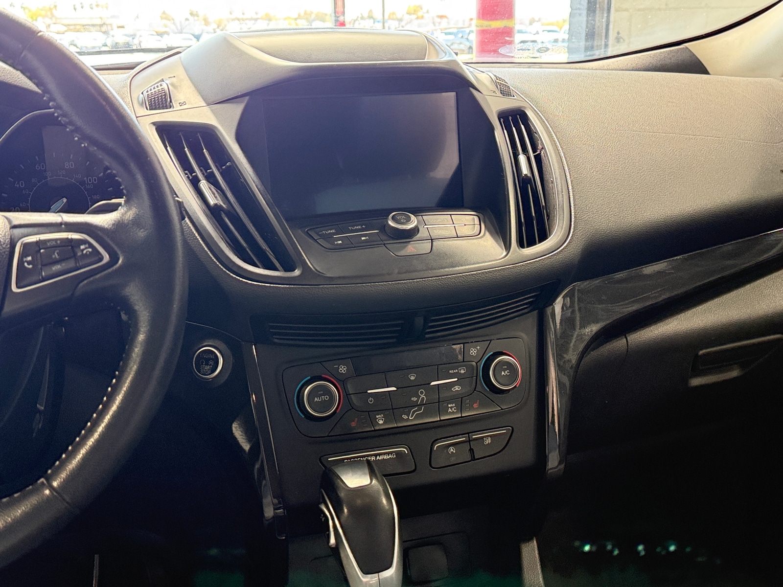 Thumbnail: 2019 Ford Escape - 4