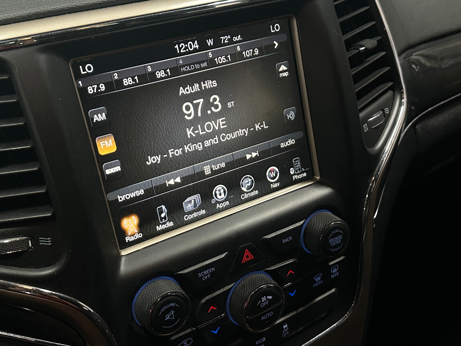 Thumbnail: 2015 Jeep Grand Cherokee - 3