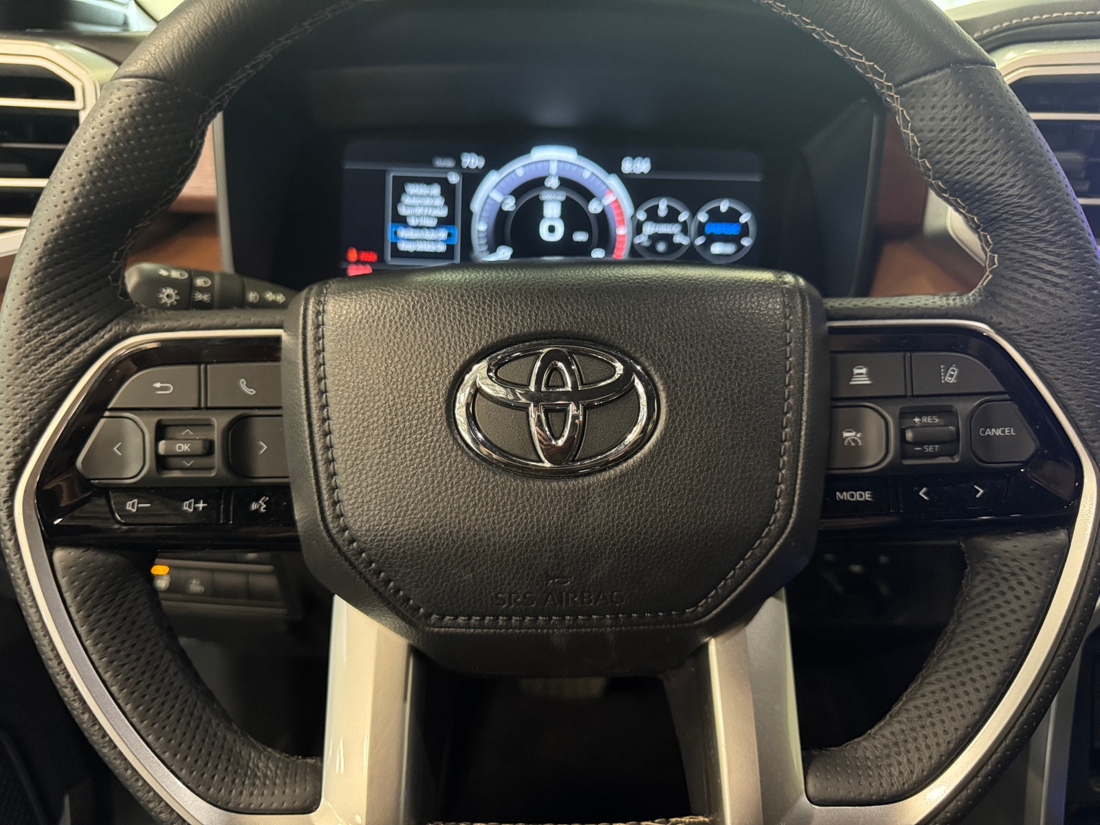 Thumbnail: 2025 Toyota Tundra - 4