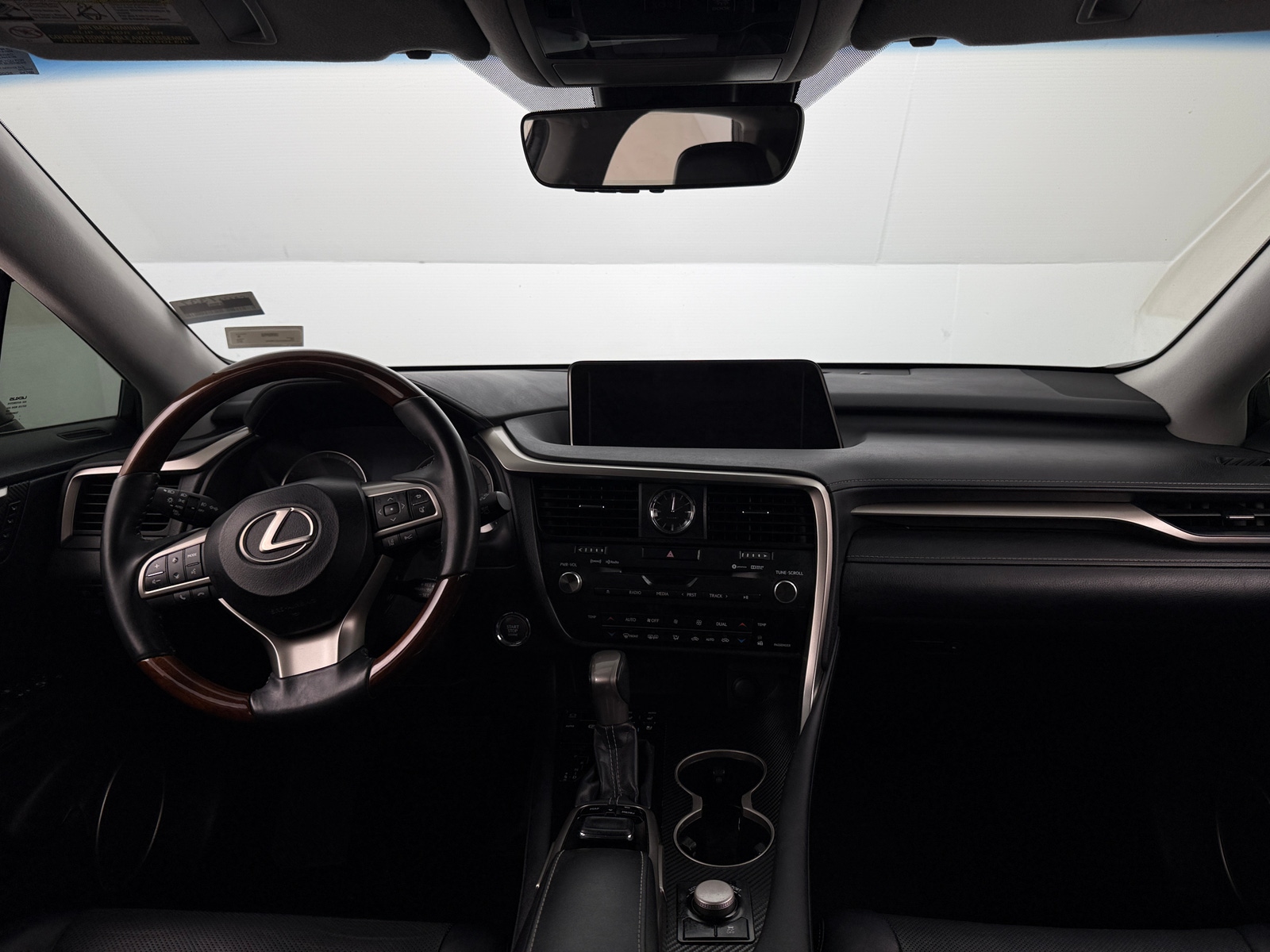 Thumbnail: 2019 Lexus RX - 2