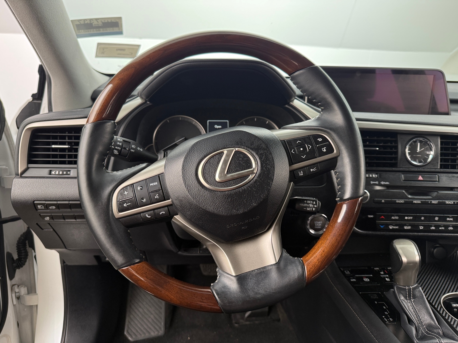 Thumbnail: 2019 Lexus RX - 4