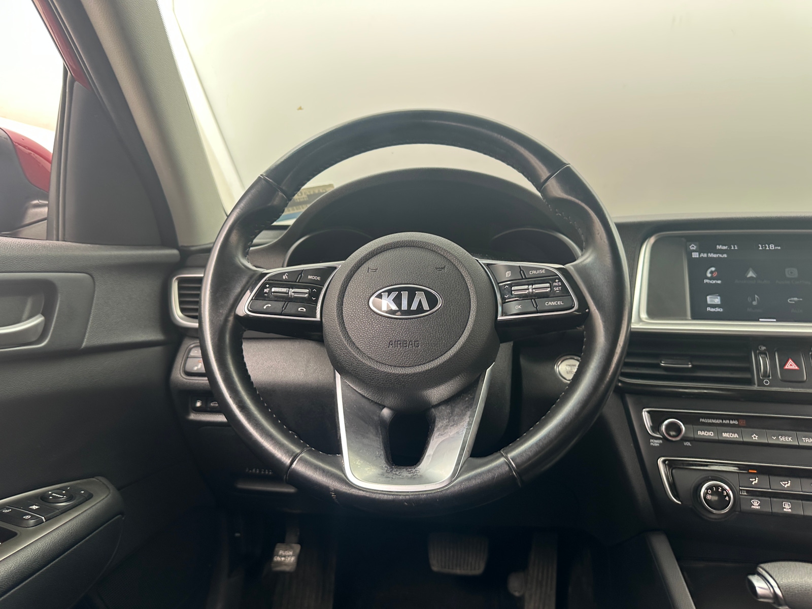 Thumbnail: 2020 Kia Optima - 4