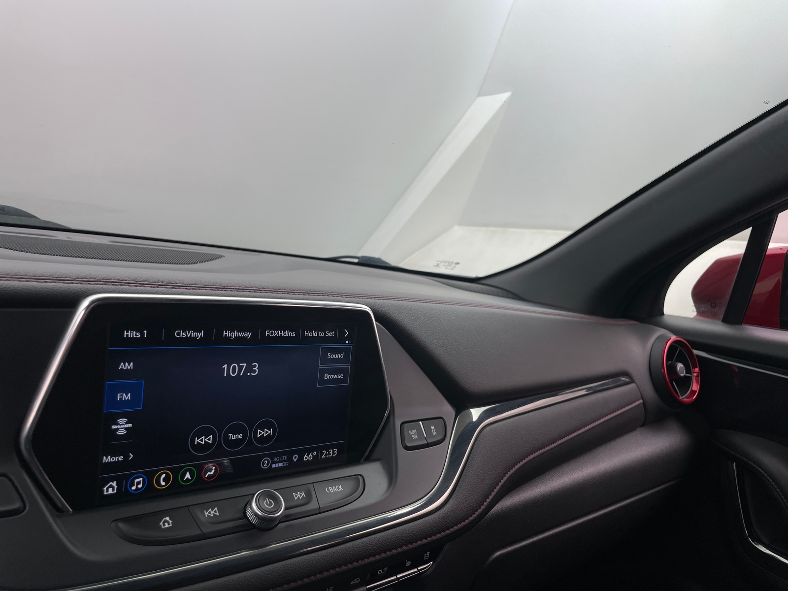 Thumbnail: 2021 Chevrolet Blazer - 3