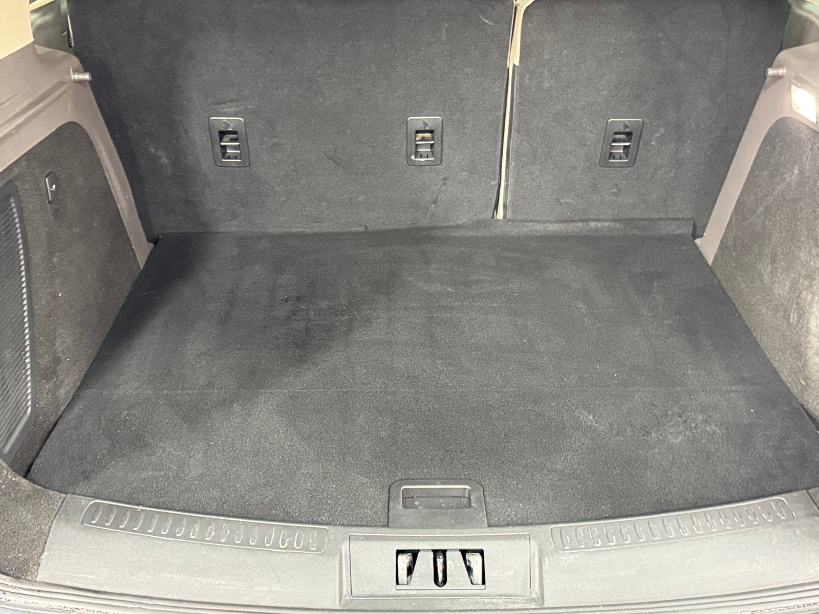 Thumbnail: 2023 Lincoln Corsair - 7