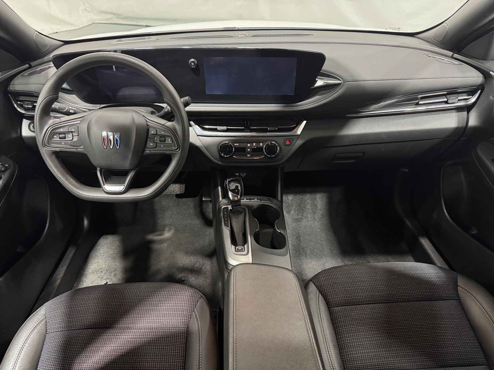 Thumbnail: 2025 Buick Envista - 3