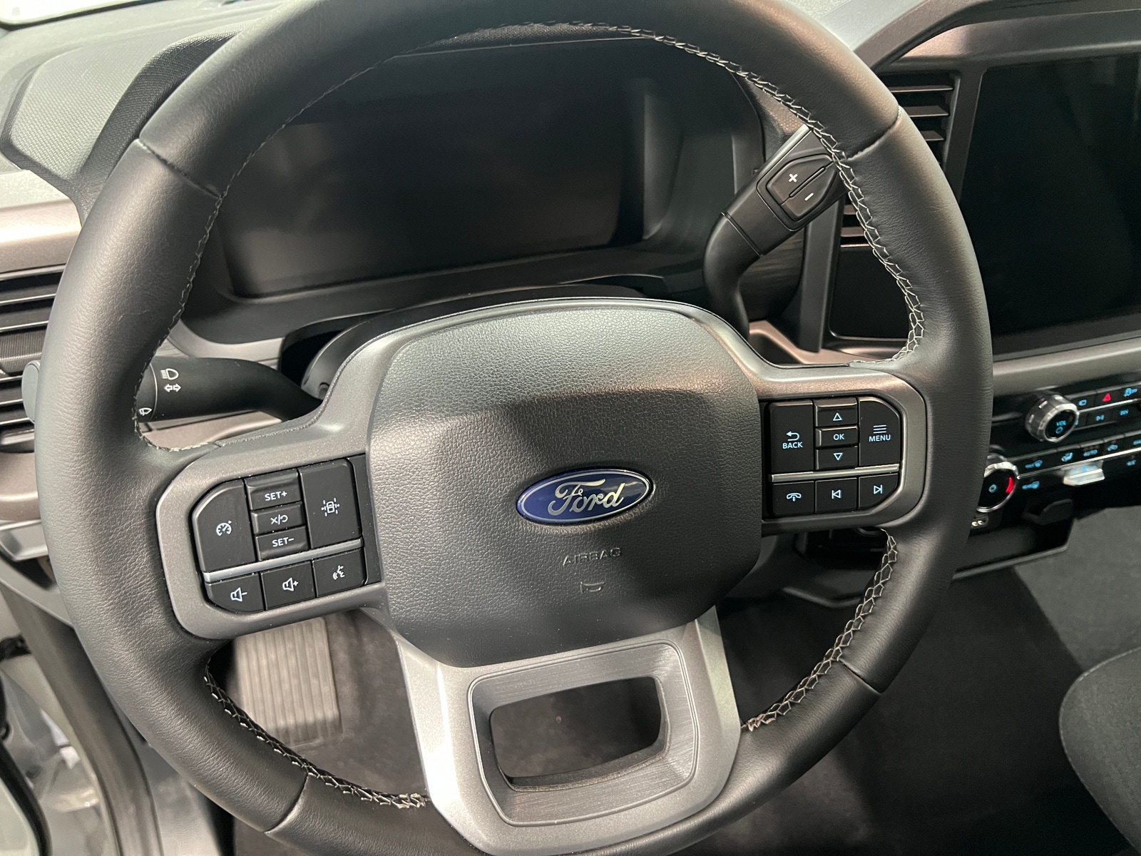 Thumbnail: 2025 Ford Econoline - 5