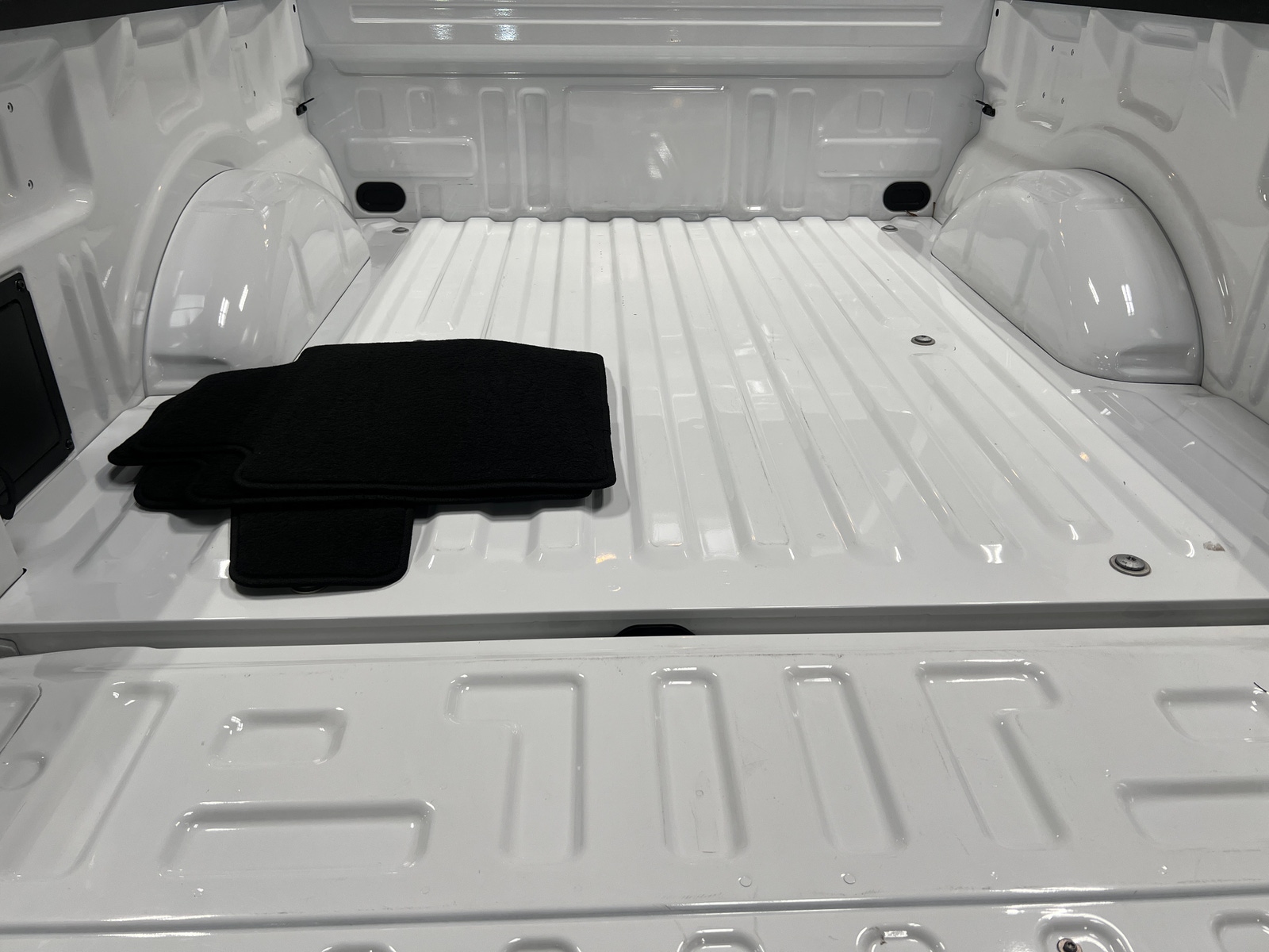 Thumbnail: 2025 Ford Econoline - 7