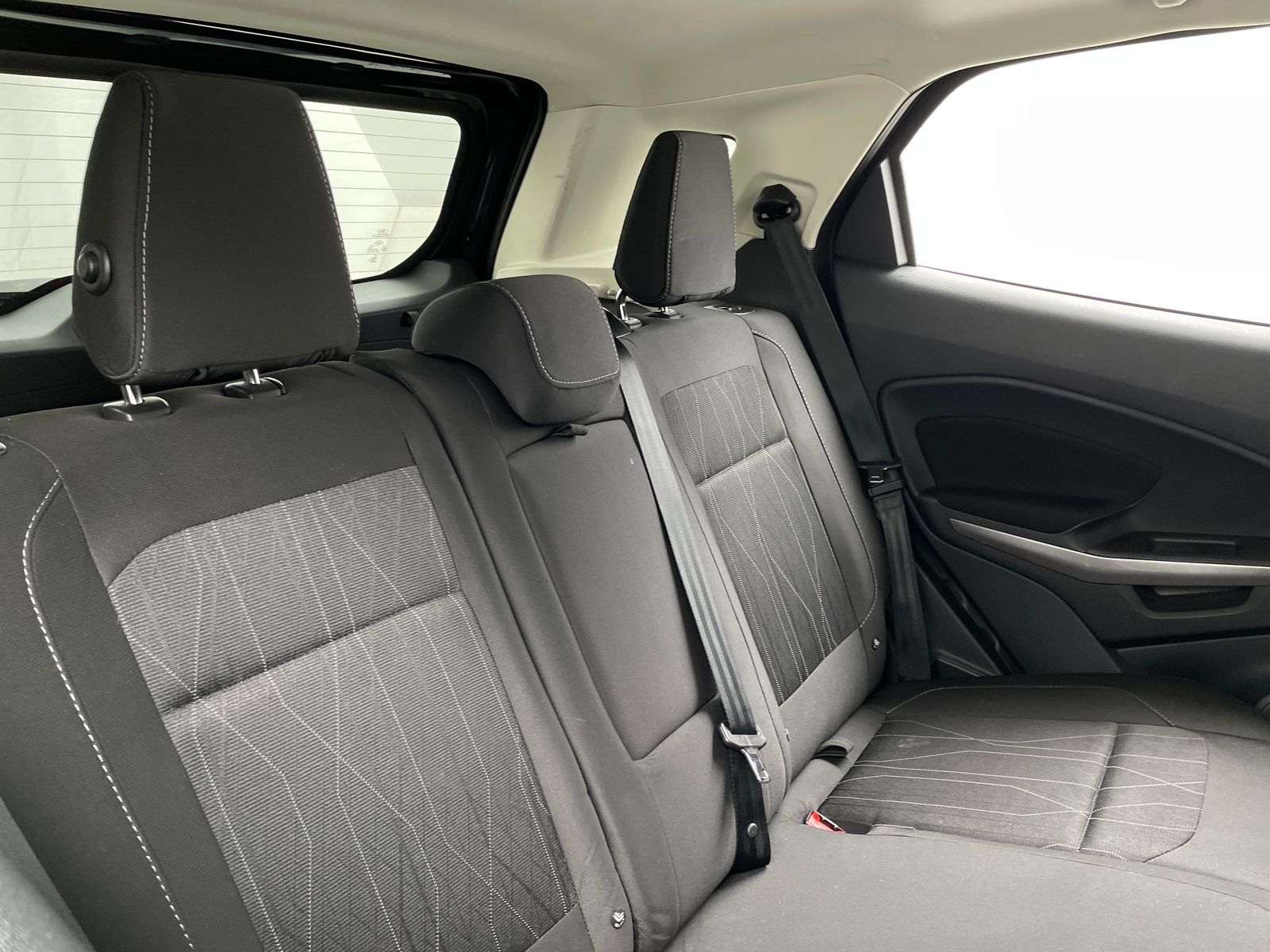 Thumbnail: 2022 Ford EcoSport - 6