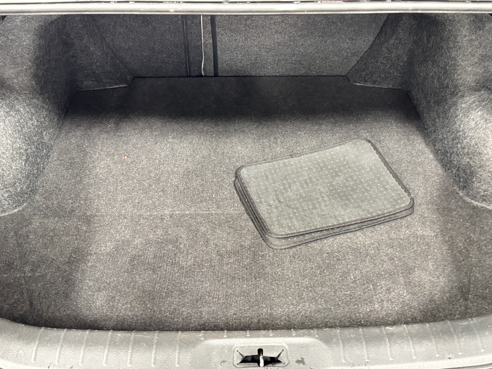 Thumbnail: 2019 Nissan Altima - 7