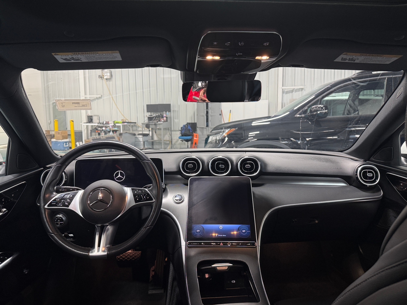 Thumbnail: 2024 Mercedes-Benz C-Class - 2