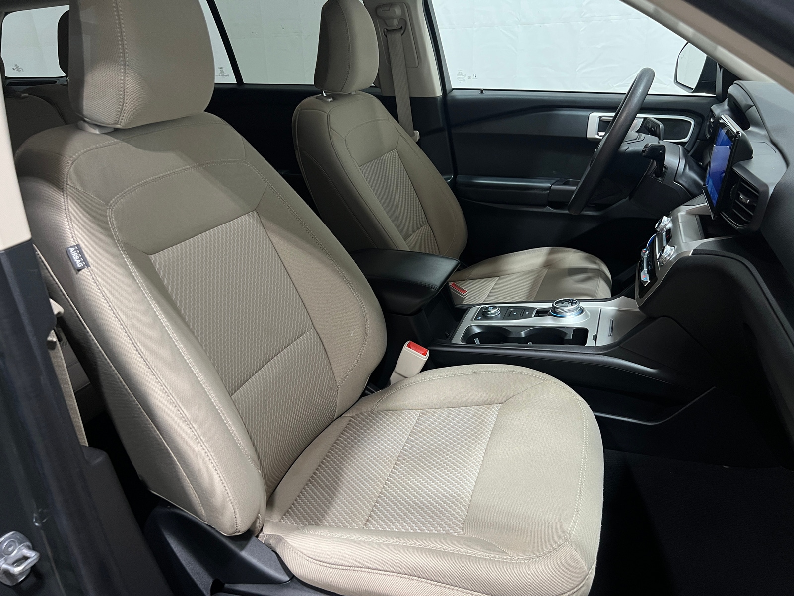 Thumbnail: 2022 Ford Explorer - 2