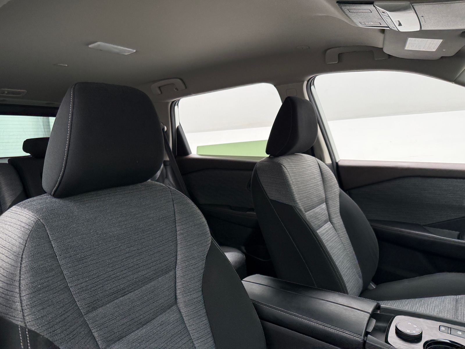 Thumbnail: 2023 Nissan Rogue - 2