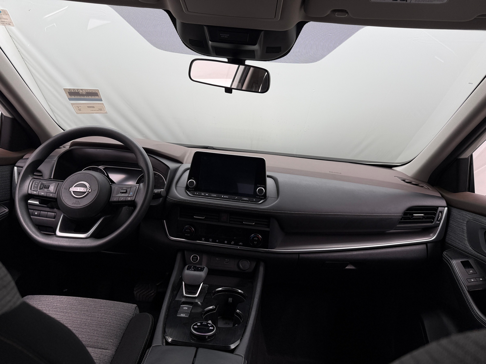 Thumbnail: 2023 Nissan Rogue - 3