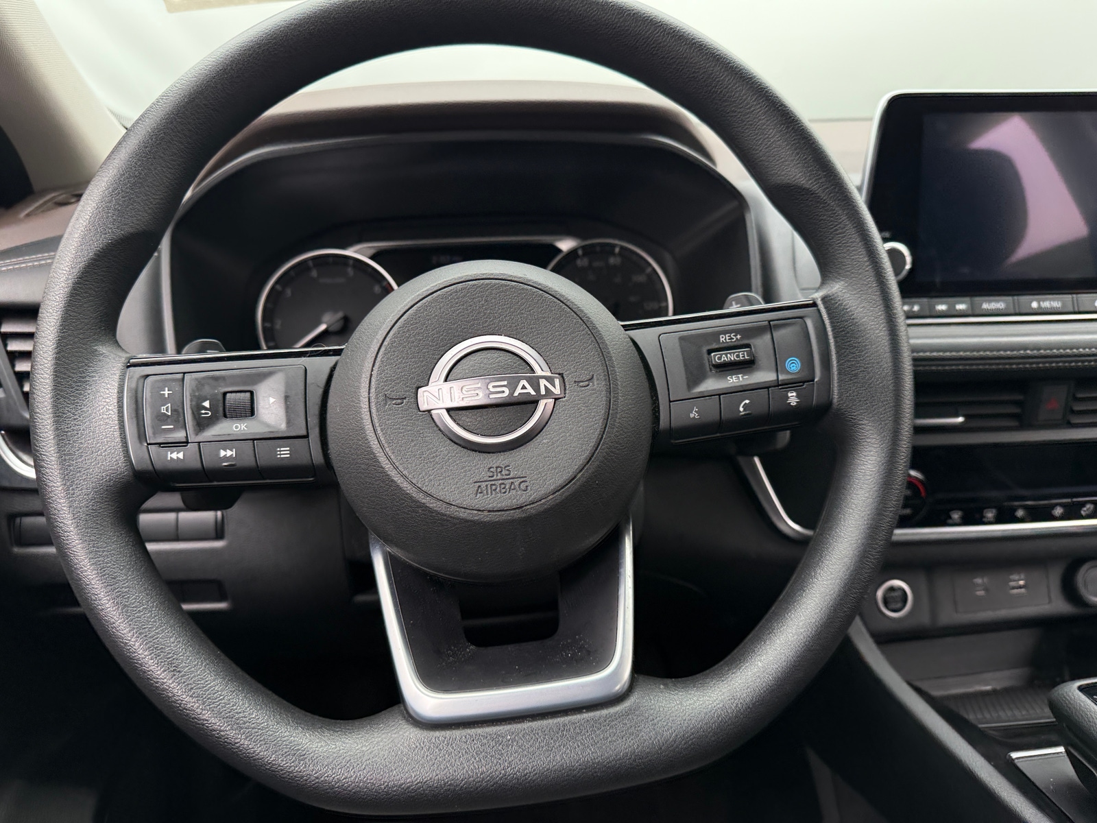 Thumbnail: 2023 Nissan Rogue - 5