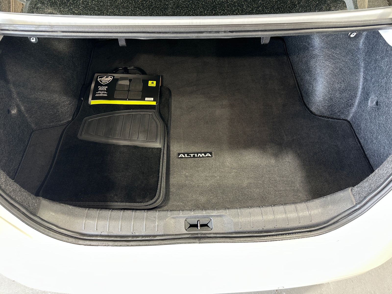 Thumbnail: 2025 Nissan Altima - 7