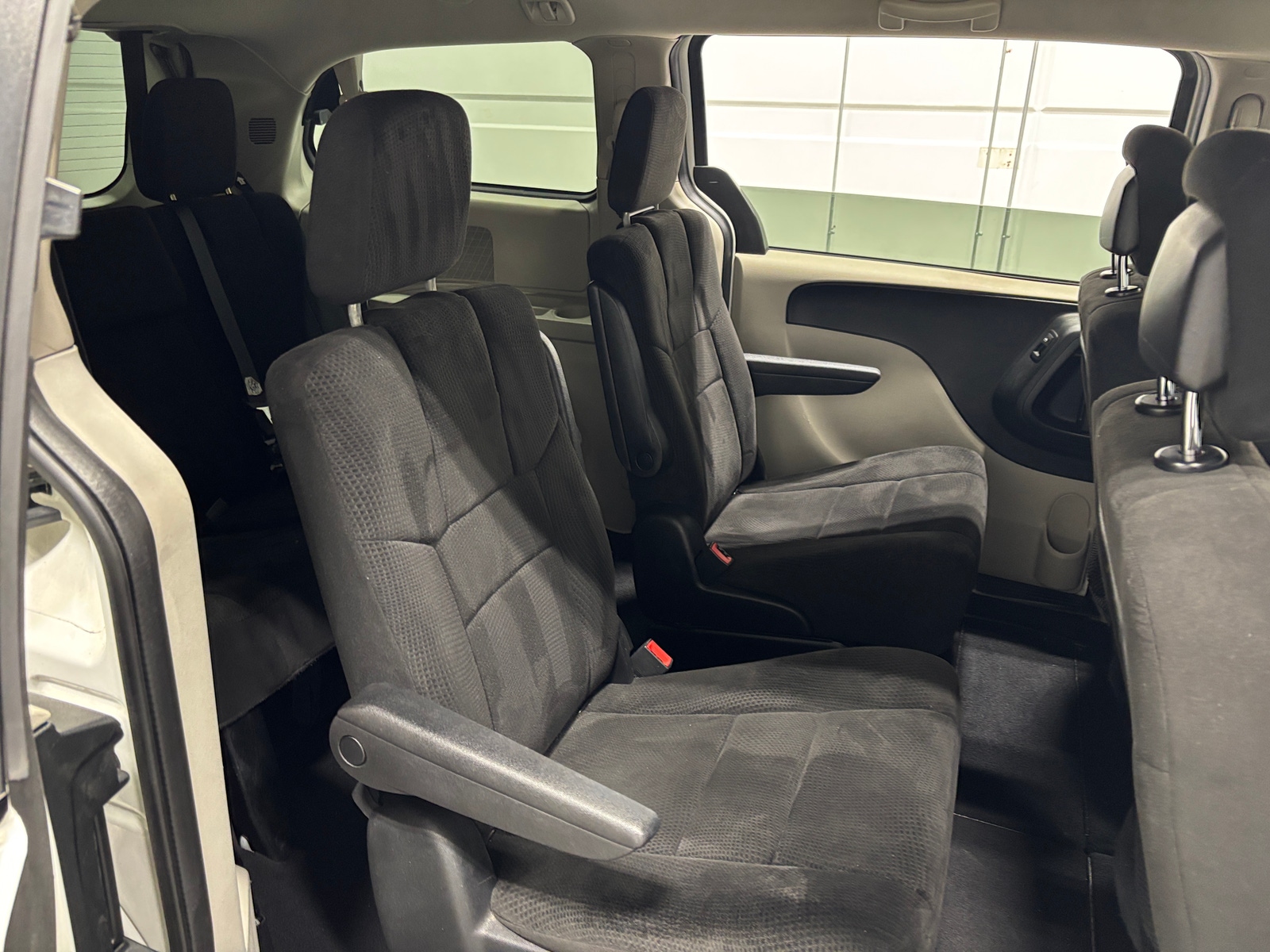 Thumbnail: 2012 Dodge Grand Caravan - 6