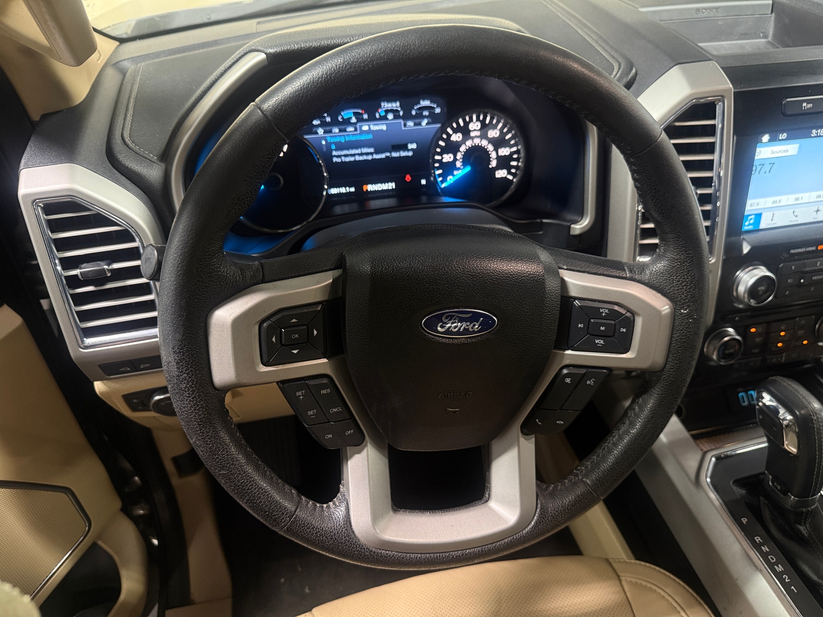 Thumbnail: 2016 Ford Econoline - 4