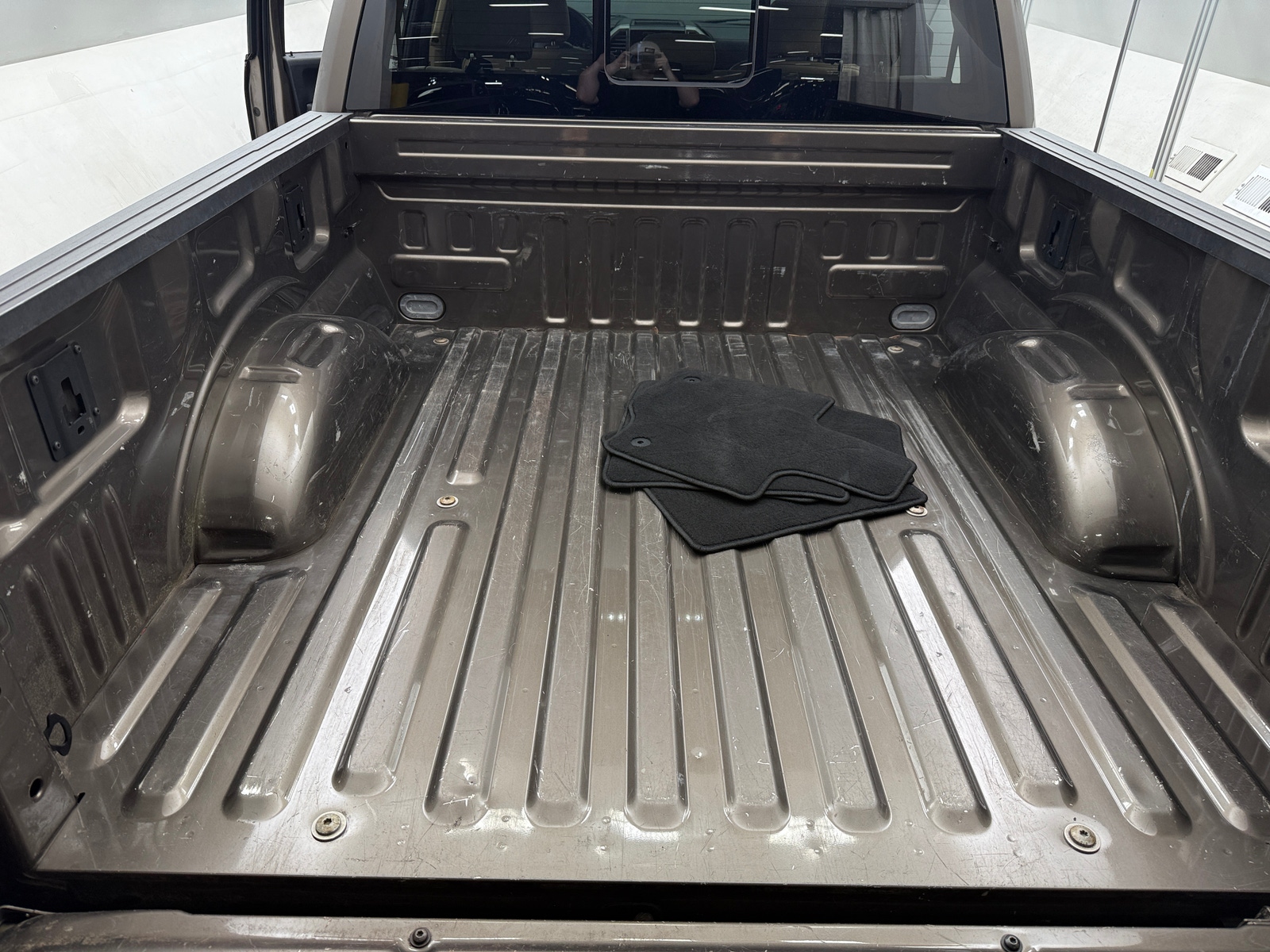 Thumbnail: 2016 Ford Econoline - 6