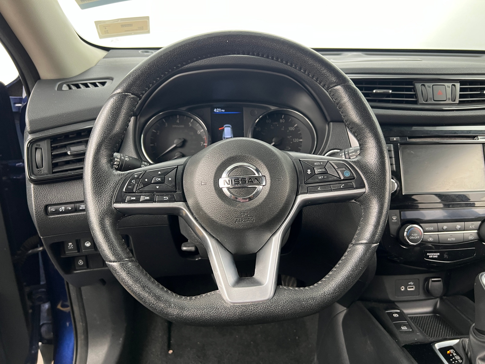 Thumbnail: 2019 Nissan Rogue - 5