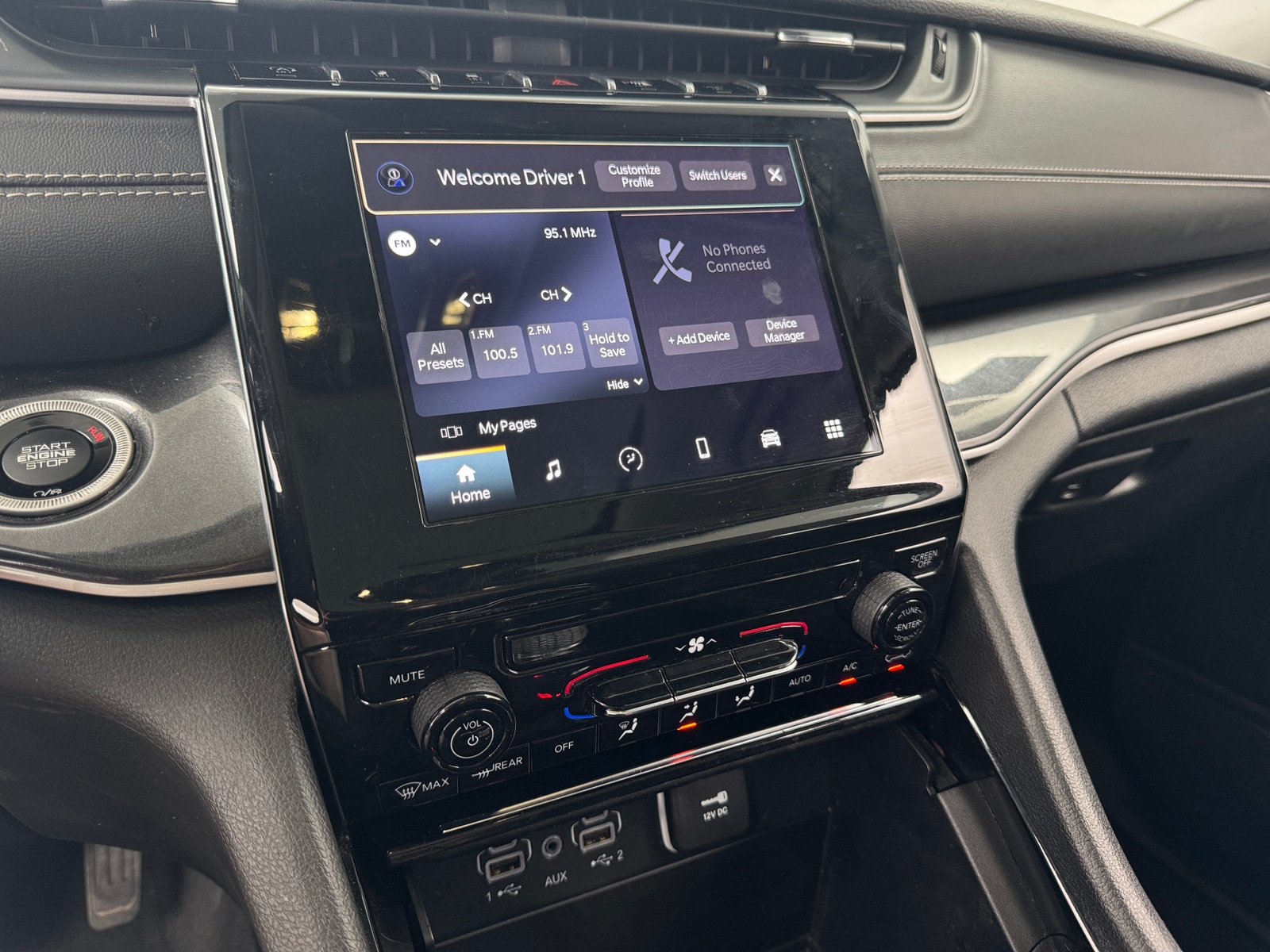 Thumbnail: 2023 Jeep Grand Cherokee L - 4