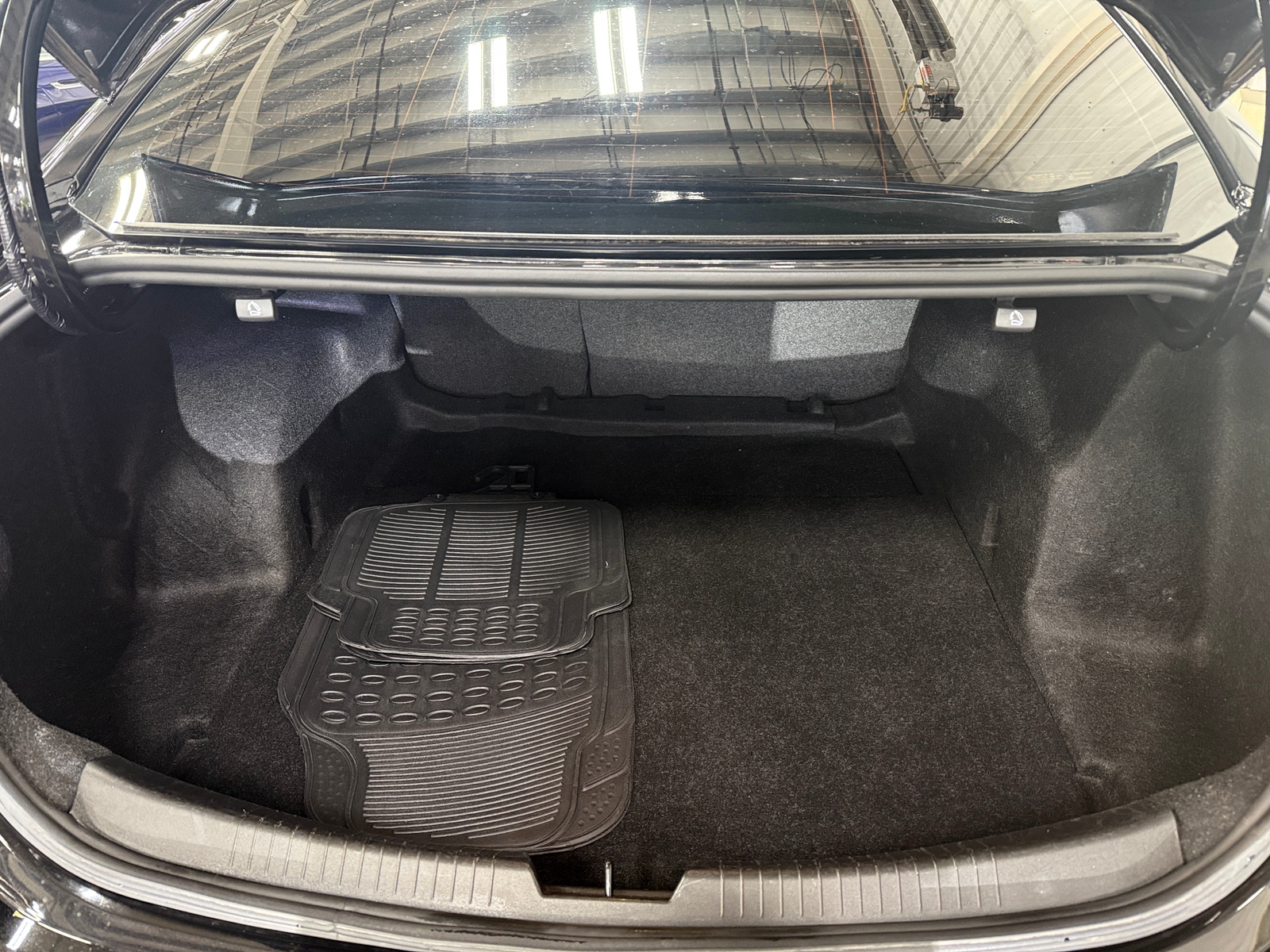 Thumbnail: 2024 Chevrolet Malibu - 7