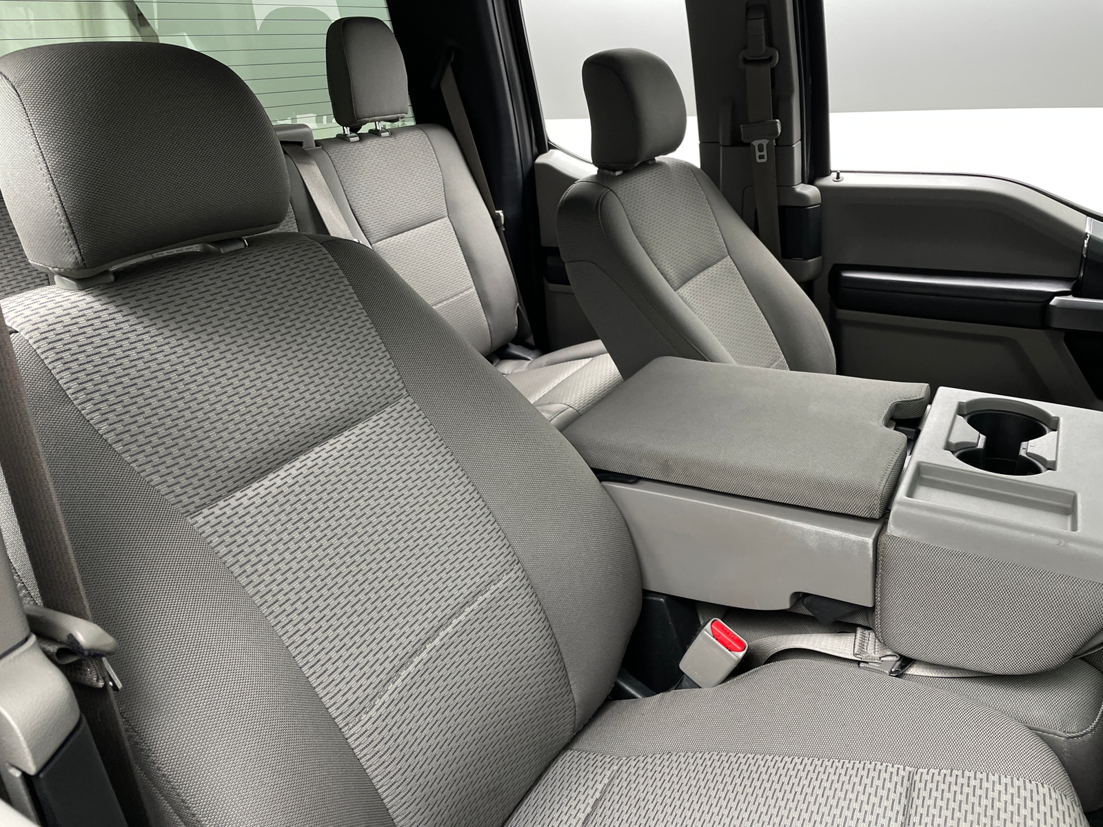 Thumbnail: 2016 Ford Econoline - 2