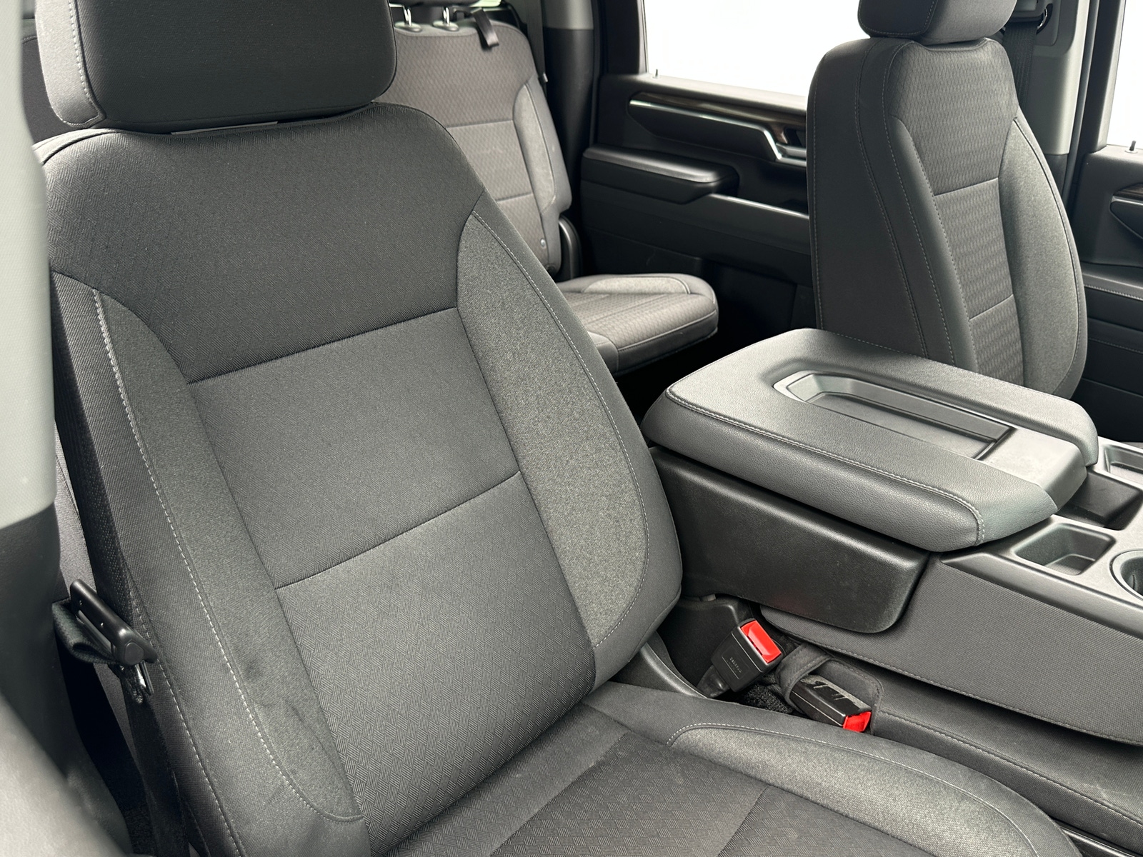 Thumbnail: 2025 Chevrolet Silverado 2500 - 2