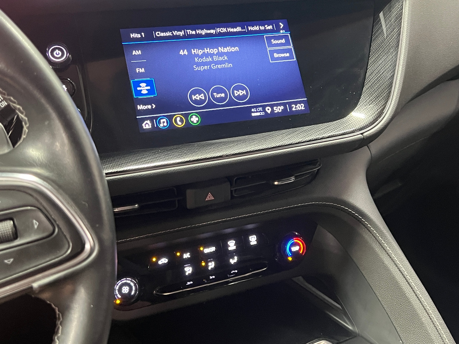 Thumbnail: 2022 Buick Envision - 4