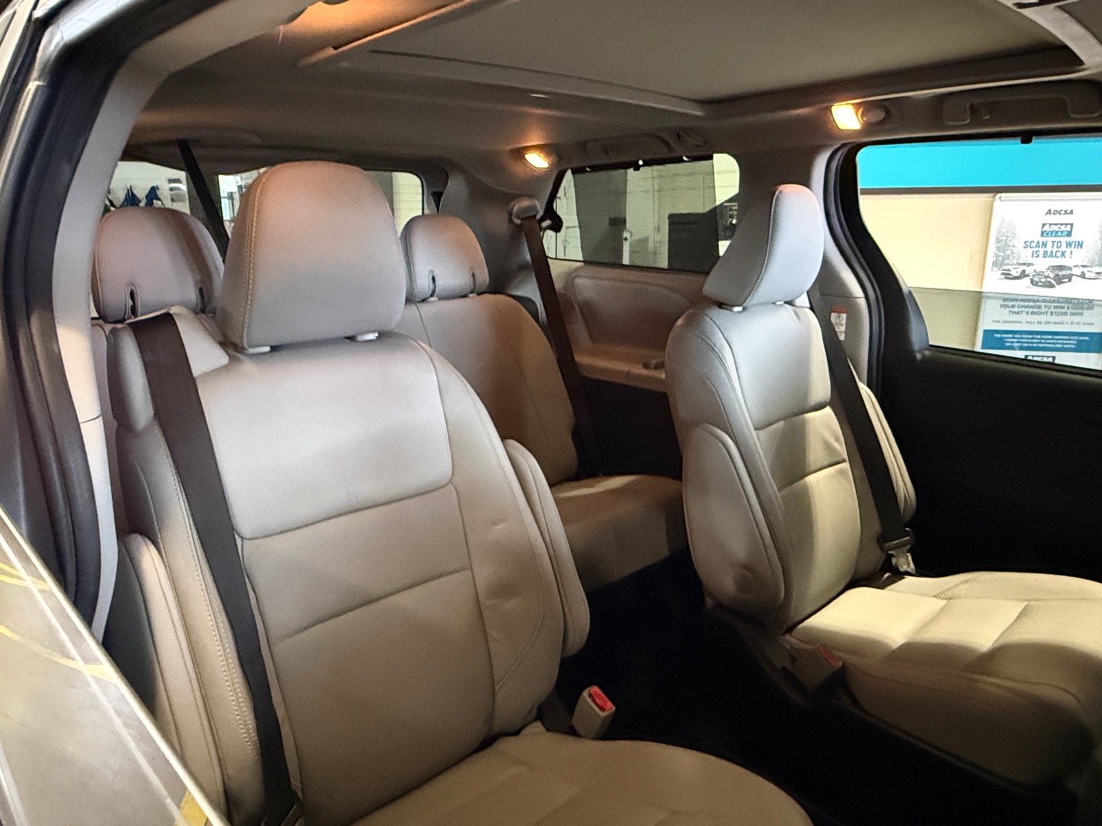 Thumbnail: 2019 Toyota Sienna - 5