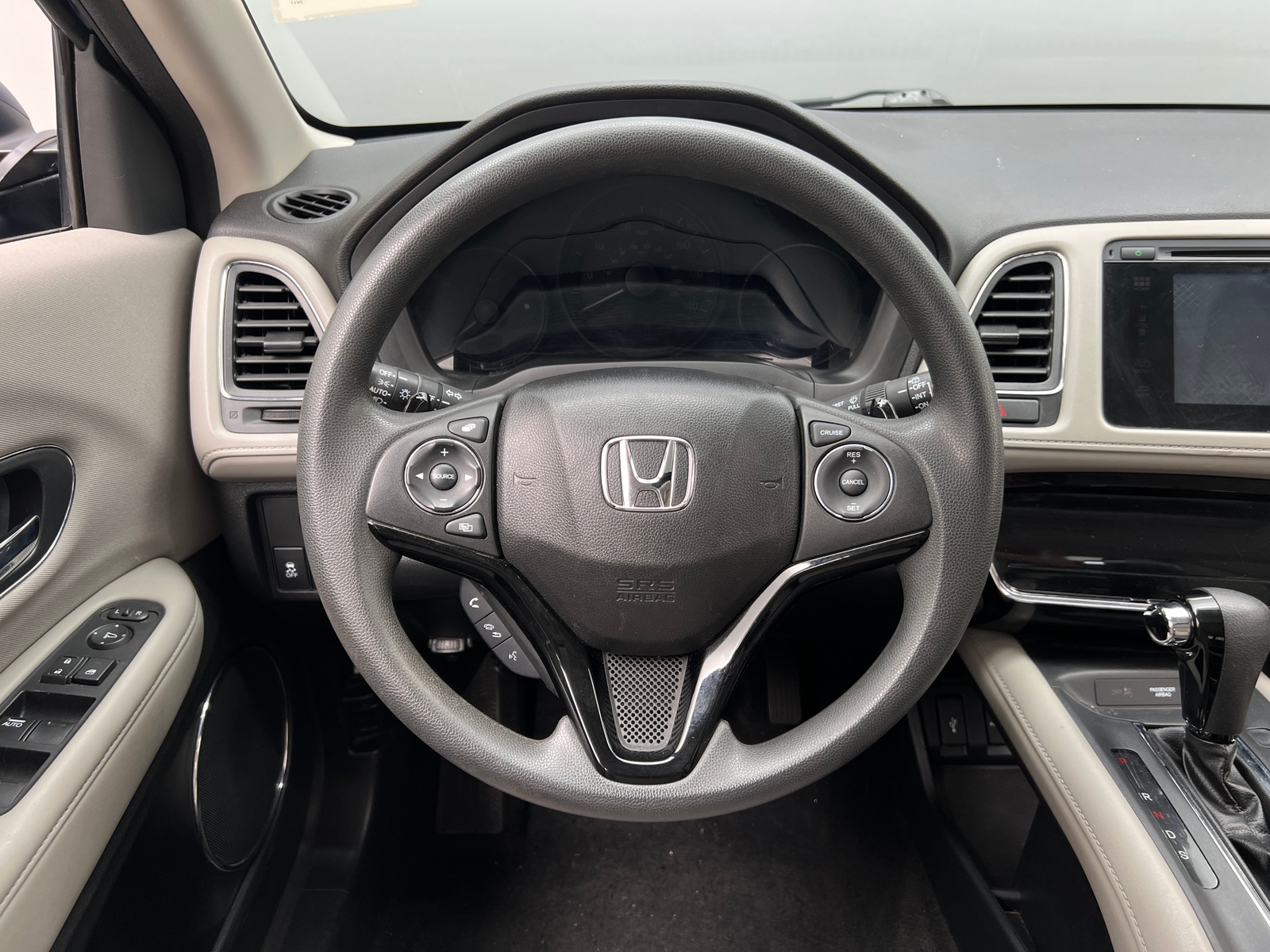 Thumbnail: 2017 Honda HR-V - 5