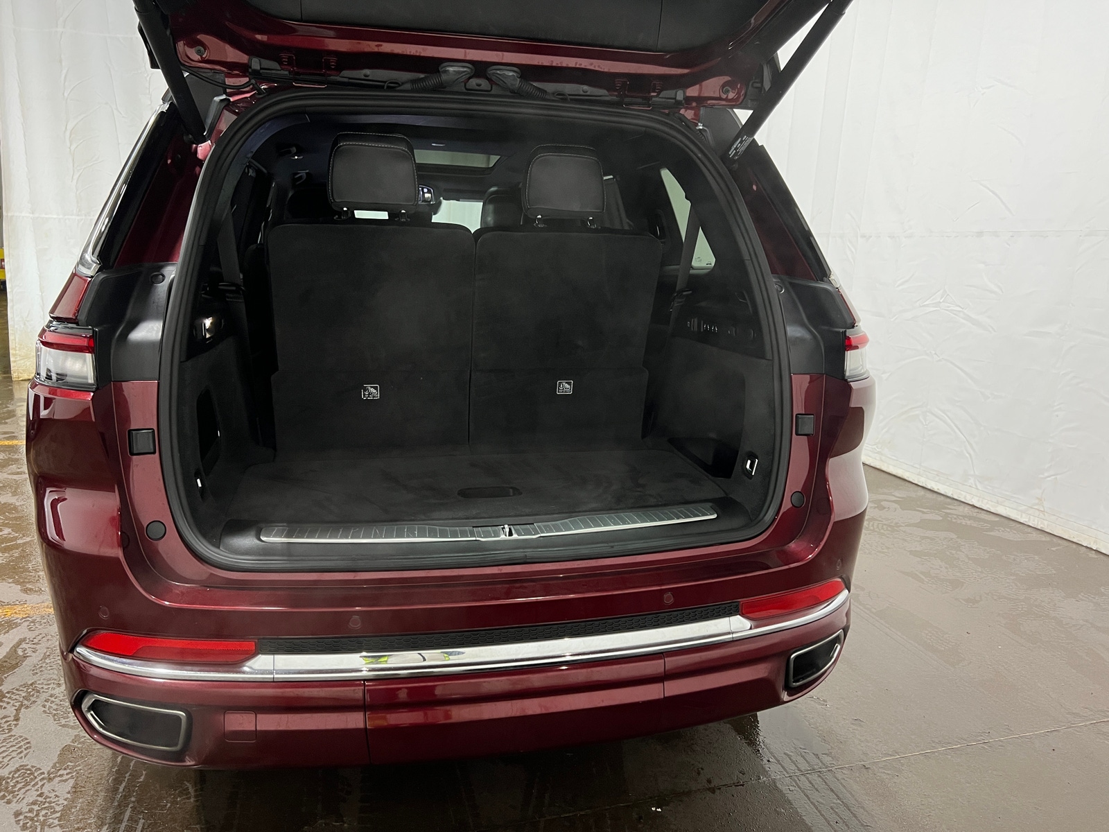 Thumbnail: 2021 Jeep Grand Cherokee L - 6