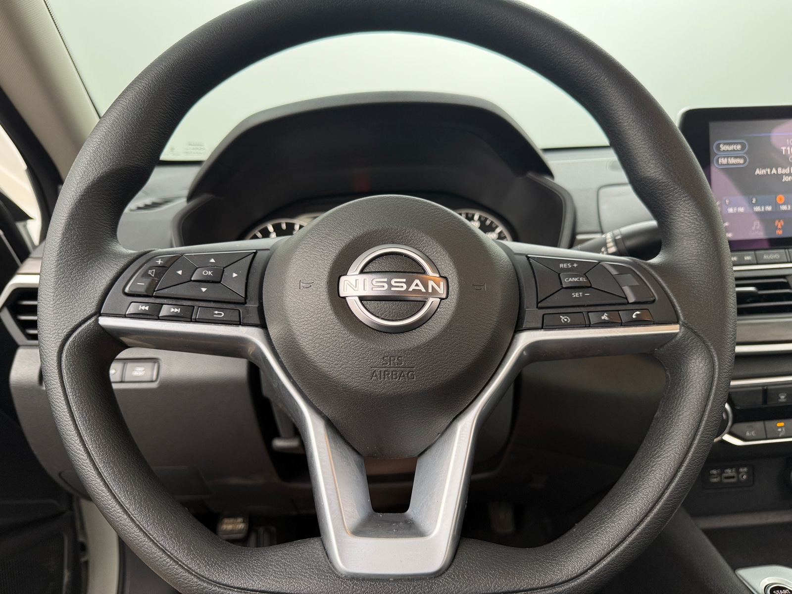 Thumbnail: 2025 Nissan Altima - 5