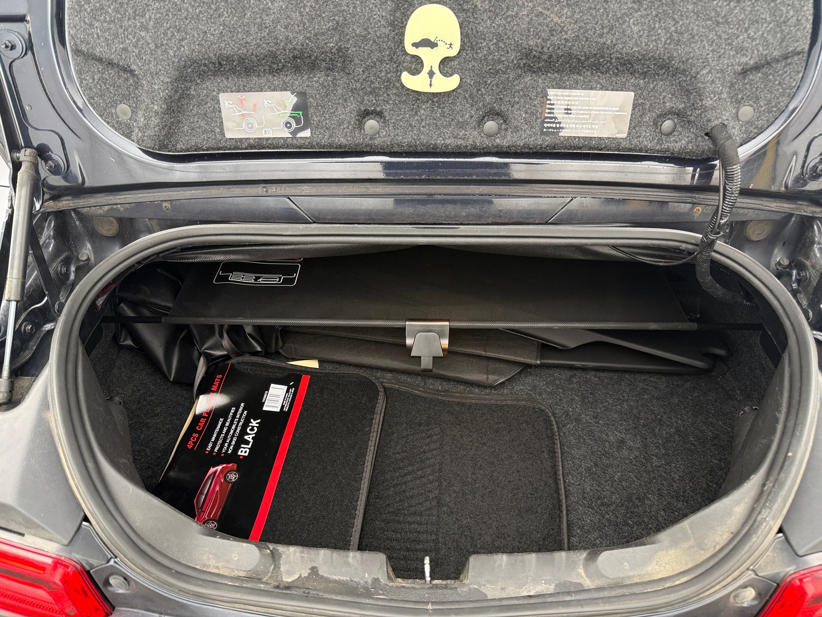 Thumbnail: 2014 Chevrolet Camaro - 6