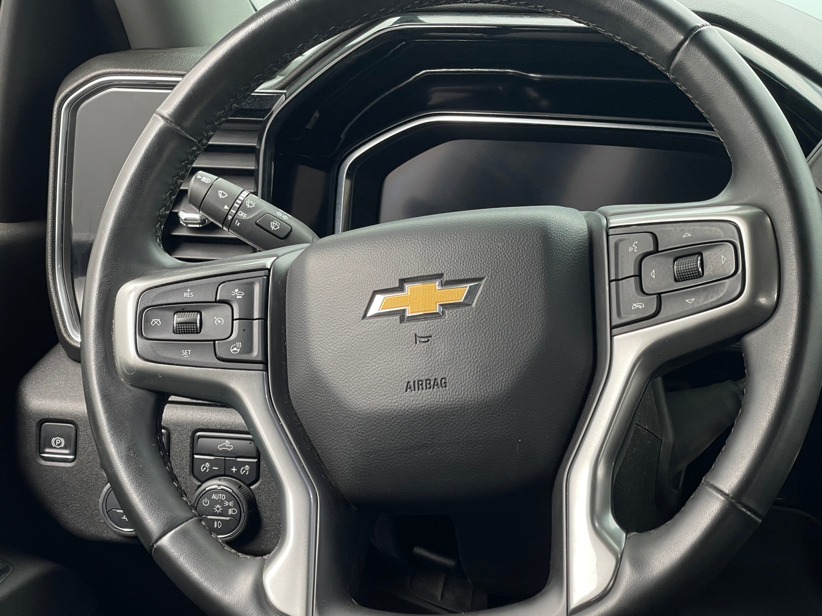 Thumbnail: 2025 Chevrolet Silverado 2500 - 5