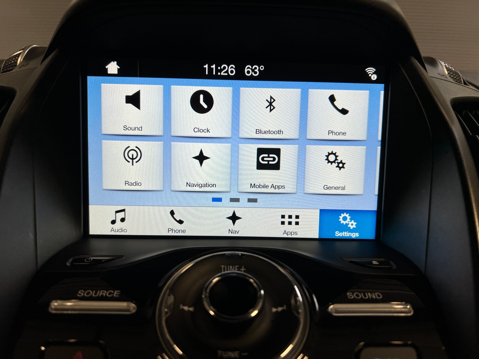 Thumbnail: 2017 Ford Escape - 3